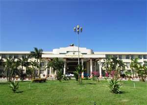 University of Pharmacy, Yangon campus